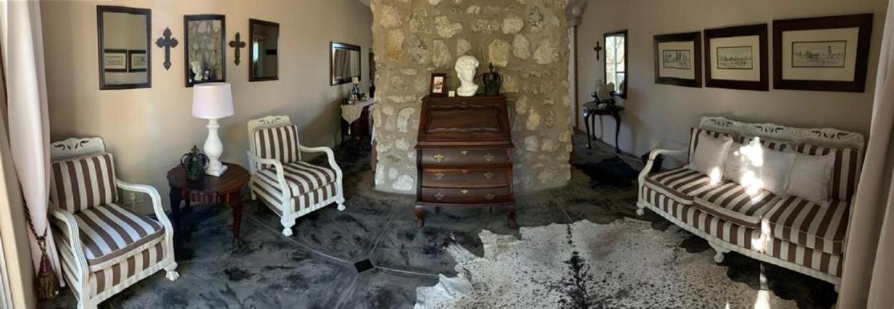 Willa Tarentaal Guest Farm Outjo Zewnętrze zdjęcie
